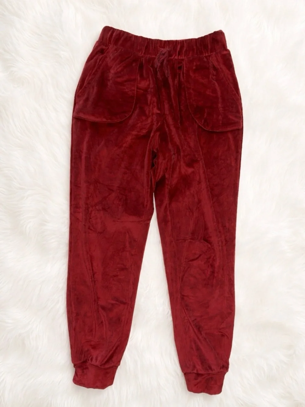 LC Lauren Conrad Burgundy Velvet Joggers Size Small Velour Lounge Pants Cozy